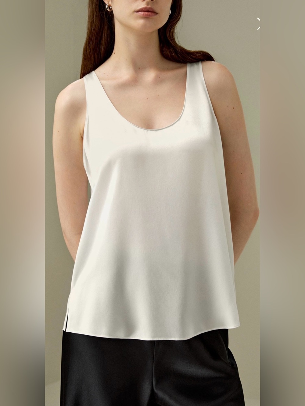 LILYSILK Relaxed Silk U-Neck Tank Natural White NWT Size Small $99 Washable